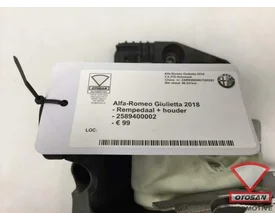 alfa-romeo-giulietta-2018-rempedaal-+-houder-2589400002 — foto 3