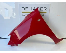 suzuki-swift-6-spatbord-zijscherm-voorscherm-links-2017
