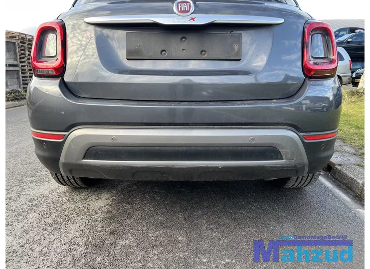 FIAT 500X donker grijs 679 achterbumper 2014+