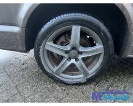 2012-vw-transporter-t5-5-25-tdi-onderdelen-demontage — foto 31