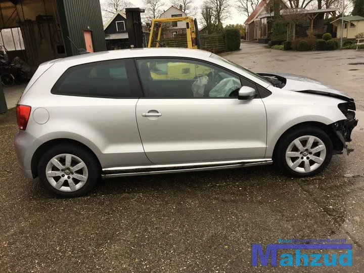 2011-vw-polo-6r-12-tdi-cfw-cfwa-la7w-onderdelen-demontage — foto 9
