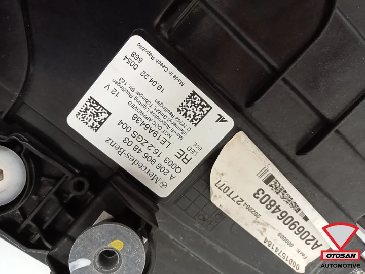 mercedes-c-w206-led-digital-light-koplamp-rechts-a2069064803 — foto 8