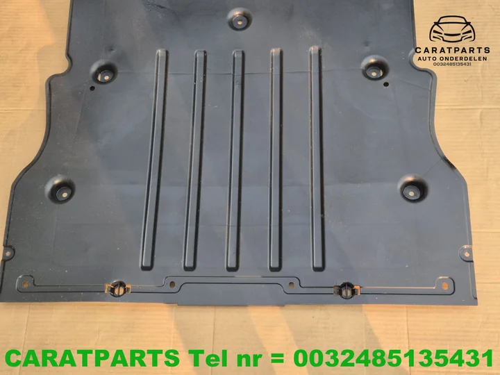 1ea825236c-audi-q4-bodemplaat-cupra-born-bodembeschermplaat — foto 6