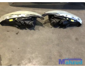 ford-focus-koplamp-rechts-links-1998-2001 — foto 2