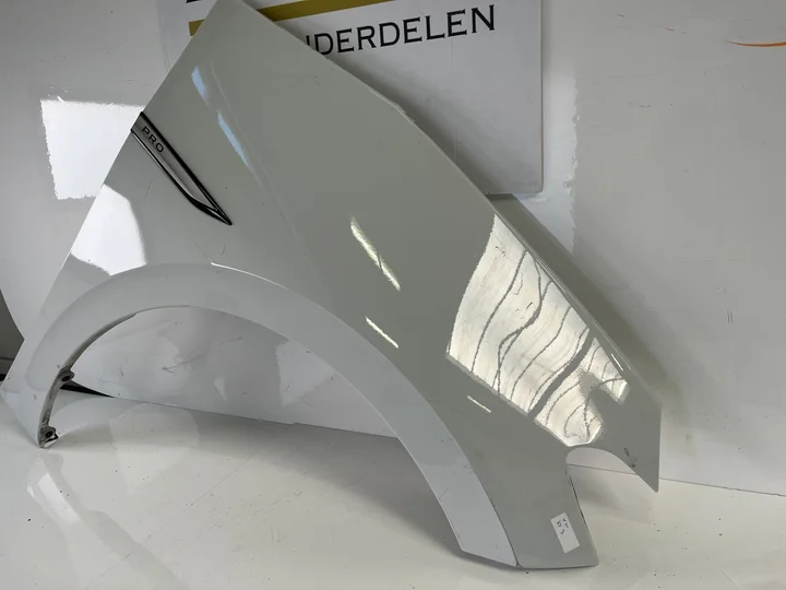 vw-id4-voorscherm-zijscherm-zijpaneel-11a821106 — foto 3