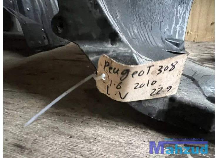 peugeot-308-links-voor-modderkuip-wielkuip-20072013