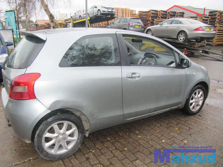 toyota-yaris-13-vvt-i-motorblok-2sz-fe-motor — foto 4