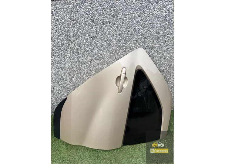 Porte arrière droite d'origine complète pour Toyota Aygo X