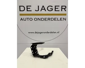 volkswagen-tiguan-voorscherm-steun-rechts-5na821136b