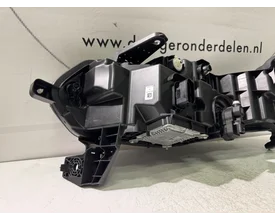 renault-megane-etech-led-koplamp-rechts-260105882r-2022 — foto 6