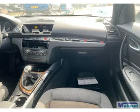 2010-bmw-1-serie-e87-118i-20-n43b20a-b090-bruin-demontage — foto 14