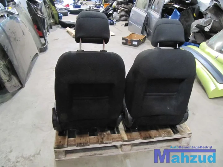peugeot-207-compleet-interieur-5-deurs-zwart-grijs — foto 3