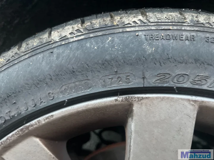 2007-peugeot-207cc-16-16v-grijs-onderdelen-demontage — foto 35