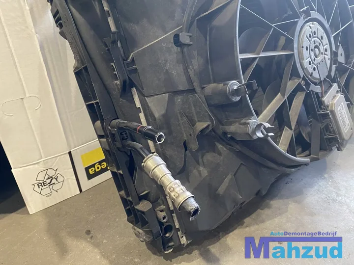 bmw-3-serie-e90-320i-20-18-koelerset-koelerpakket — foto 10