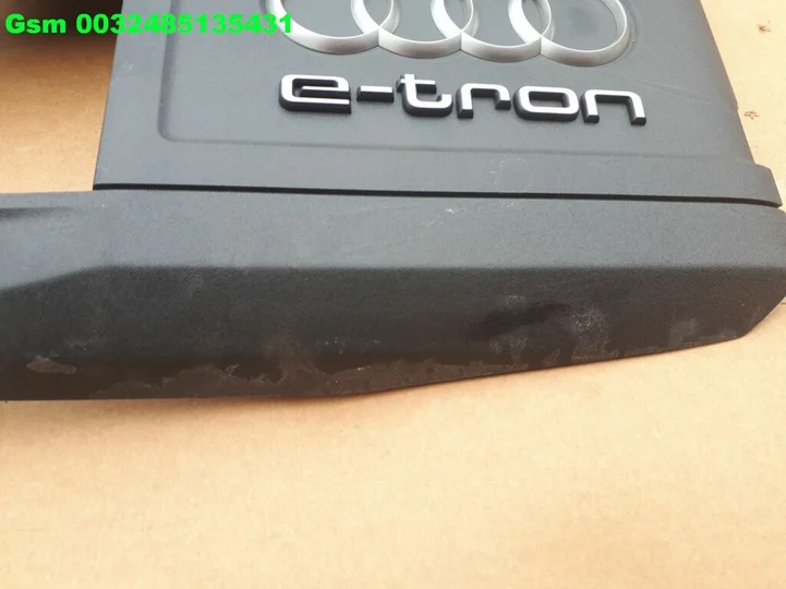 04e103925c-motorafdekplaat-a3-afdekkap-motor-a3-8v-e-tron — foto 6