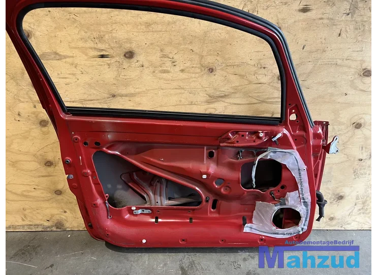 mitsubishi-colt-6-rood-21d-links-deur-20042012