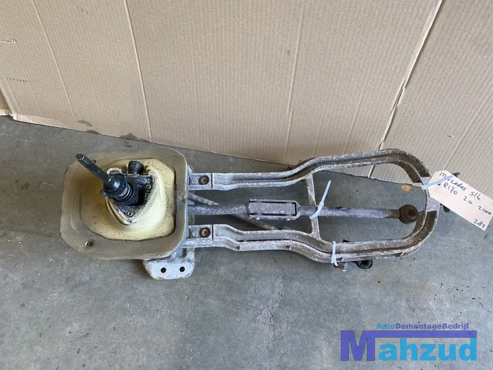 mercedes-slk-r170-schakelmachaniek-6-bak-handbak — foto 2