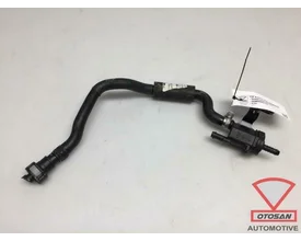 vw-arteon-3g8-2018-nokkenas-ventiel-06m906517c