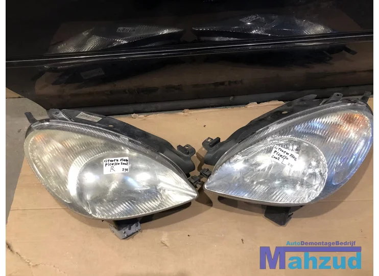 CITROEN XSARA PICASSO links rechts koplamp