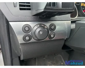 astra-h-twintop-middenconsole-schakelaar-delen-dashboard-20052010 — foto 6