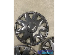 peugeot-107-wieldoppen-wielkappen-14-inch-zwart — foto 4
