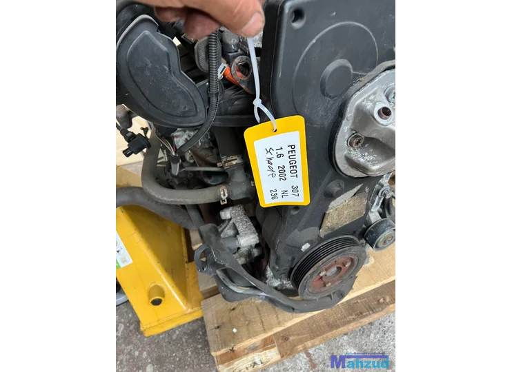 peugeot-307-16-motorblok-motor-nfu-schade