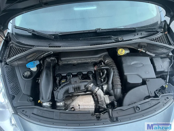 2007-peugeot-207cc-16-16v-grijs-onderdelen-demontage — foto 30