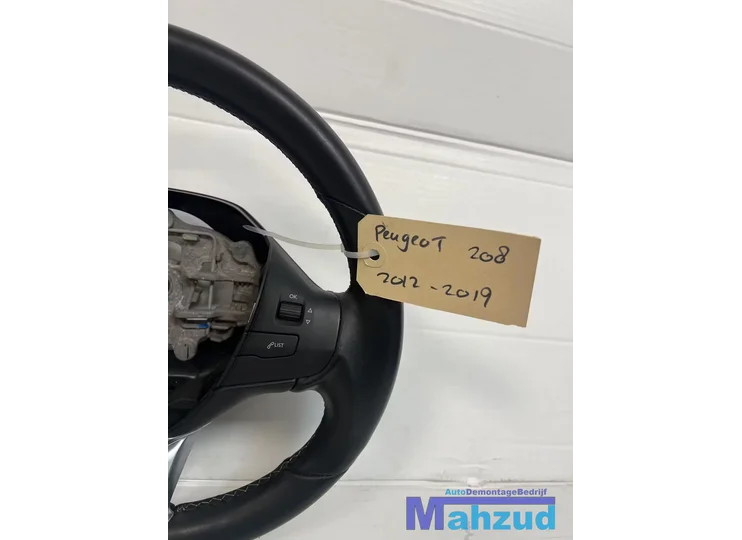 peugeot-208-1-stuurwiel-stuur-20122019