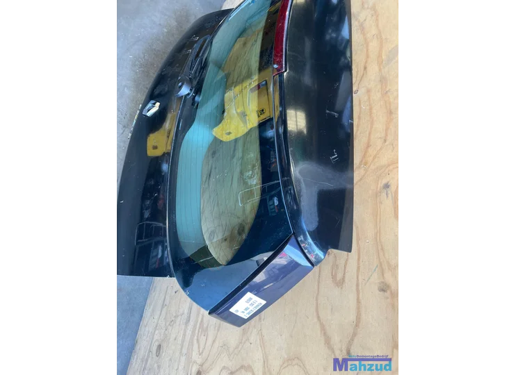 renault-scenic-2-zwart-achterklep-20042009