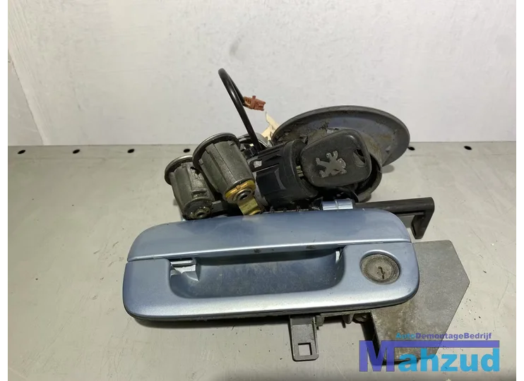 2004 PEUGEOT PARTNER Contacslot set met 1 sleutel