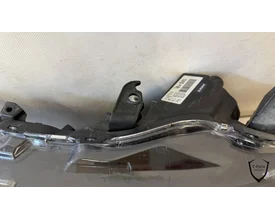 toyota-auris-e180-koplamp-links-8115002k30-90070908 — foto 6