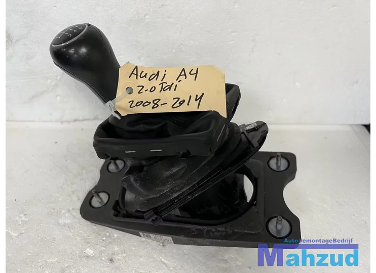 AUDI A4 B8 2.0 TDI Schakel mechaniek mechanisme 8K0711025K