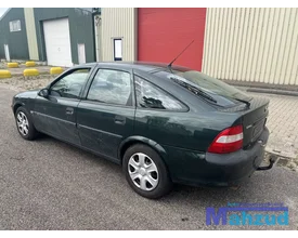 1998-opel-vectra-18-i-16v-groen-l359-x18xe-onderdelen-demotage — foto 4