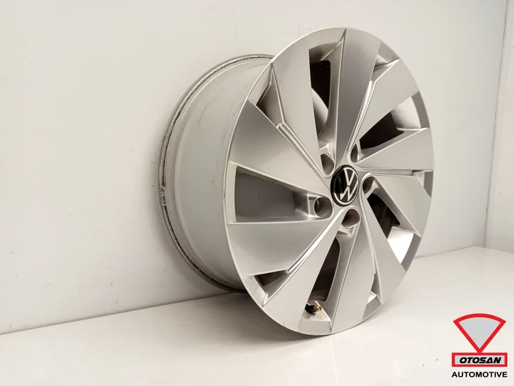vw-golf-8-belmont-17-inch-velg-5h0601025c — foto 2