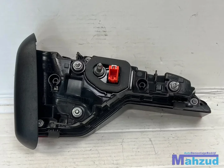 audi-a4-b9-avant-rechts-binnen-achterlicht-8w9945094ac-20202024 — foto 3