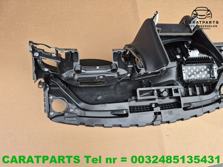 8t1857041f-8t1857003c-8t1857003d-audi-a5-dashboard-a5 — foto 11