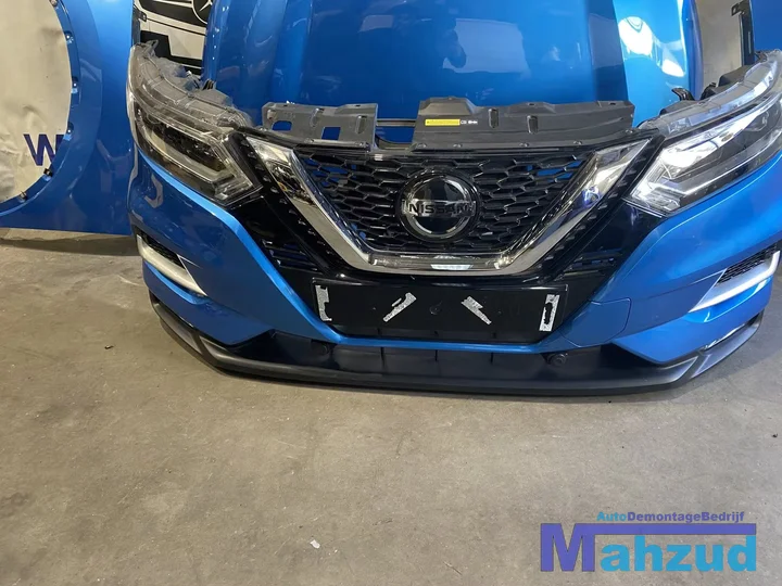 nissan-qashqai-j11-blauw-voorkop-compleet-2018 — foto 2