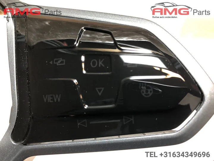 vw-golf-8-gti-gtd-r-line-stuur-knopjes-1ea959442f — foto 5