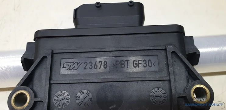 differentieel-module-e63s-w213-mercedes-amg-2139004819-sper-origineel-gebruikt-2017-2024 — foto 5