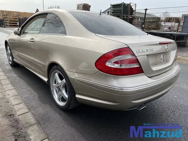 2004-mercedes-clk-w209-c693-112955-demontage-onderdelen — foto 4