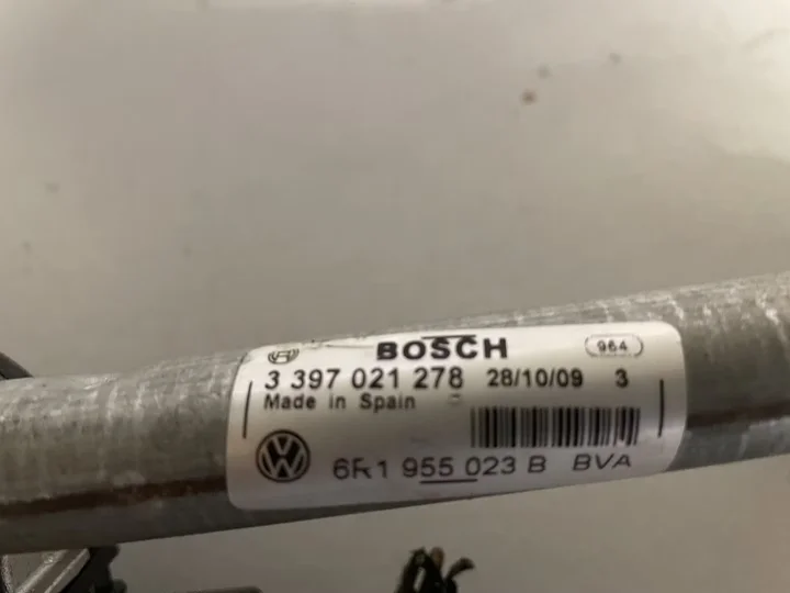 vw-polo-6r1-ruitewisser-motor — foto 2