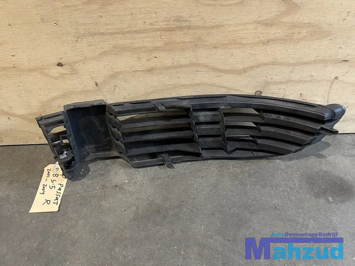 vw-passat-3b3-b55-rechts-bumper-rooster-grille-20002005 — foto 3