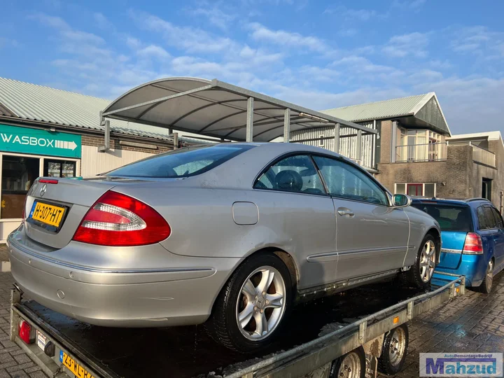 mercedes-clk-w209-coupe-zilver-744-clk240-112912-demontage-onderdelen — foto 6