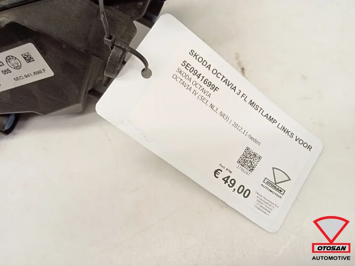 skoda-octavia-3-facelift-mistlamp-links-voor-5e0941699f — foto 4