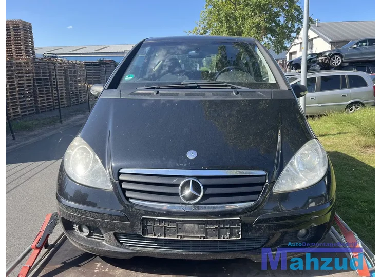 MERCEDES A KLASSE W169 2.0 A160 zwart 191 onderdelen demontage