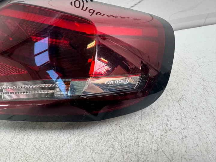 citroen-c4-3-achterlicht-rechts-achter-9831100080 — foto 4
