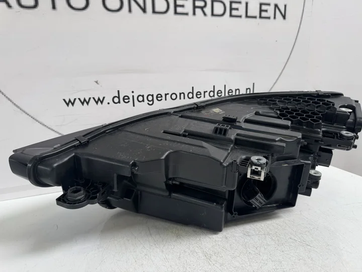 audi-e-tron-4ke-vol-led-koplamp-rechts-4ke941040b — foto 6