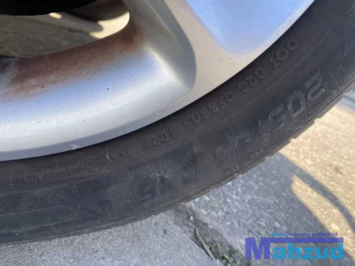 opel-zafira-b-stalen-velgen-5x110-651-16-inch — foto 6