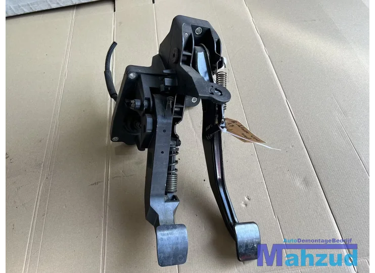 MERCEDES B-KLASSE W245 Rempedaal gaspedaal 2005-2011