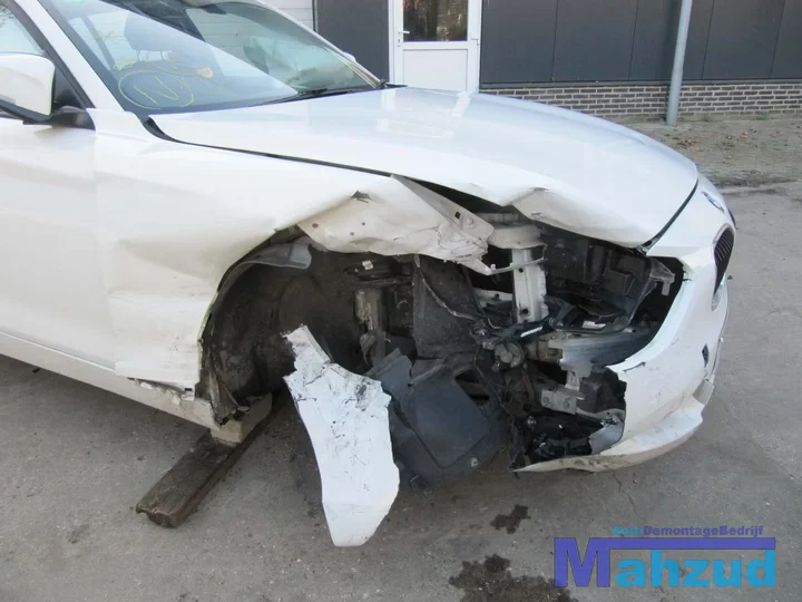 2013-bmw-f20-116d-16-demontage-sloop-219 — foto 8